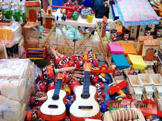  Traditional Mexican Toys 2/ Juguetes Tradicionales Mexicanos
