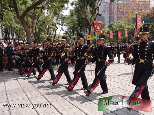 Desfile Militar 16 Septiembre 2011 (07-15)
Keywords: desfile militar independencia mexico 16 septiembre ejercito mexicano mexican army independence parade