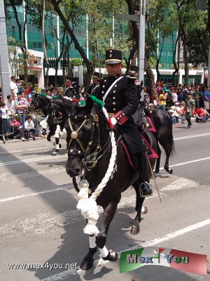 Desfile Militar 16 Septiembre 2011 (09-15)
Keywords: desfile militar independencia mexico 16 septiembre ejercito mexicano mexican army independence parade