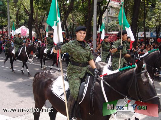 Desfile Militar 16 Septiembre 2011 (10-15)
Keywords: desfile militar independencia mexico 16 septiembre ejercito mexicano mexican army independence parade
