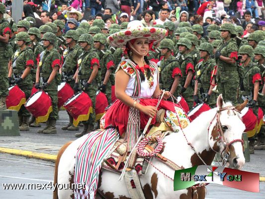Desfile Militar del 16 de Septiembre (19-22)
Photo by: JesÃºs SÃ¡nchez
Keywords: desfile militar 16 septiembre armada mexico fiestas patrias independencia ciudad mexico centro historico