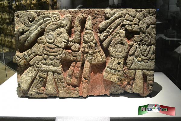 La escultura polÃ­croma de Tenochtitlan (05-05)
Todo ello dividida en 10 mÃ³dulos temÃ¡ticos: desde el auge del imperio mexica, que va de 1440 a 1502, hasta los ultimos descubrimientos para la conservaciÃ³n de la pigmentaciÃ³n.

Text and Photo by: YanÃ­n RamÃ­rez
Keywords: tenochtitlan templo mayor INAH tlÃ¡loc huitzilopochtli mesoamÃ©rica colecciÃ³n MTM polÃ­croma