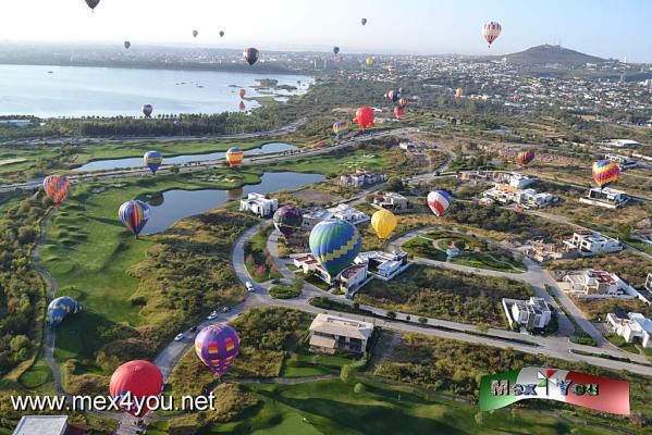   Presentan Festival Internacional del Globo en CDMX
Por primera vez se tendrá del “Star Dance”, un innovador espectáculo de drones que dibujarán figuras en el cielo al ritmo de la música, y un Zeppelin Show, que complementarán las ya famosas “Noches Mágicas”, donde los globos aerostáticos se iluminan al compás de la música de J Balvin, Marshmello, Armin van Buuren y Julión Álvarez.

Text and Photo by: Yanín Ramírez
Keywords: festival internacional globo guanajato globos aerostaticos