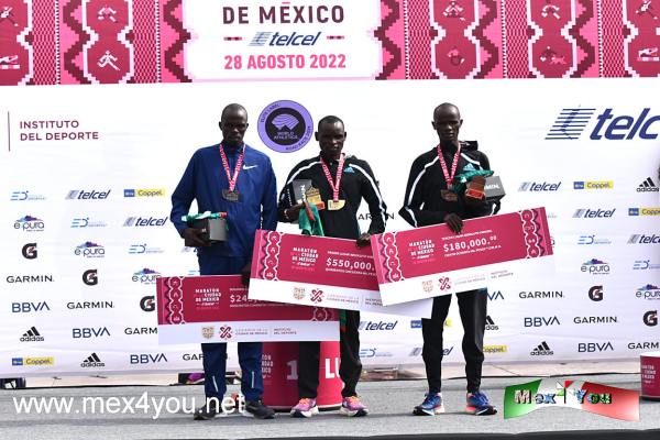 Maratón Internacional de la CDMX 42 km 2022 (03-05)
Cynthia Chepchirchir (Kenya) con tiempo de 02:31:07 y la  etíope Muliye Dekebo Haylemariyam con 02:36:36 completaron el podio femenil; Kenneth Kiplagat Limo logró el segundo puesto al cronometrar 2 horas, 12 minutos y 37 segundos y Rhonzas Lokitam Kilimo quedó tercero con 02:13:46, en la categoría varonil.

Francisco Sanclemente (Colombia) repitió como ganador de la categoría de silla de ruedas en el Maratón de la Ciudad de México con un tiempo de 01:34:48 Marco Caballero (México) y  Fernando Sánchez Nava (México) completaron en 01 hora 40 minutos y 13 segundos y 01:42:11, respectivamente.

Text & Photo by: Antonio Pacheco
Keywords: Maratón Internacional CDMX 42 km 2022 marathon international